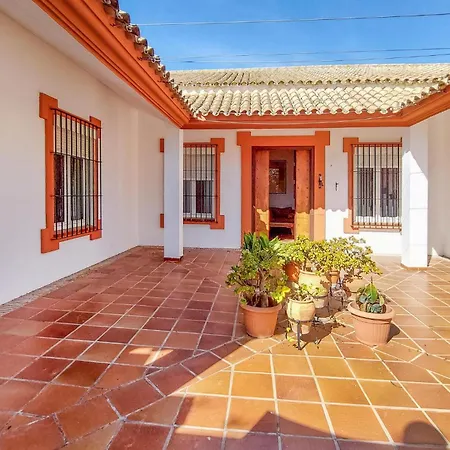 6 Bedroom Lovely In * Conil De La Frontera