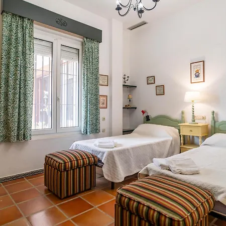 6 Bedroom Lovely In Holiday home Conil De La Frontera